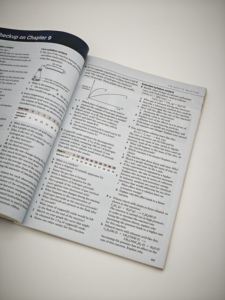 หนังสือเรียนวิชาเคมีระดับ <span class=keywords><strong>IGCSE</strong></span> และ 0 Level ฉบับสมบูรณ์ ฉบับที่สี่ เข้าเล่มแบบเย็บกี่  พิมพ์ออฟเซตบนกระดาษ - Product Image 4