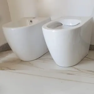 Un pezzo bianco ceramica sanitari wc wc morbido sedile metro bidet colorato design nuovo squatting wc sento banheiro