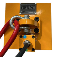 Pince de préhension robotisée électromagnétique industrielle à succès, capacité de levage 100 kg, fonctions de sécurité, télécommande pour le métal