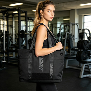 LAMGOYI Wholesale Duffle Sports Shoulder Polyester Bags Yoga <strong>Women</strong> Designer Travel Mat Waterproof Logo Fitness Tote Bag Gym - Product Image 3