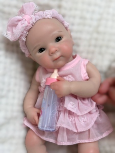 Bebé <span class=keywords><strong>Reborn</strong></span> de Silicona, Muñeca <span class=keywords><strong>Reborn</strong></span> de Silicona Sólida de 13 Pulgadas, Realista, Lavable, Regalo para Niña, Venta al por Mayor de Fábrica - Product Image 4