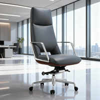 Chaise de bureau exécutive moderne en cuir PU avec hauteur réglable et base pivotante pour usage professionnel