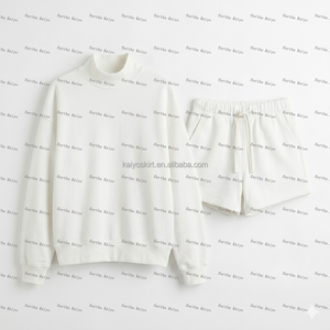 เสื้อสเวตเชิ้ตคอเต่าแบบหนา ผ้าเฟรนช์เทอร์รี่ ทรงโอเวอร์ไซส์ พร้อมกางเกงขาสั้น ชุดเซ็ตสองชิ้นสำหรับเด็กและผู้ใหญ่ สำหรับฤดูหนาว - Product Image 3