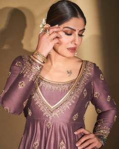 Ropa de fiesta de boda de calidad superior tradicional india Faux Georgette con trabajo de bordado Tela de calidad superior para trajes - Product Image 6