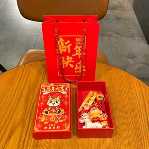 سلسلة مفاتيح سيليكون بتصميم إبداعي على الطراز الصيني التقليدي لعام 2026 (سنة حصان) مع صندوق هدايا - Product Image 4