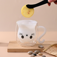Vente en gros de tasses à café en verre à double paroi mignonnes, en forme de chat 3D, résistantes à la chaleur, avec poignée