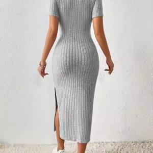 Robe d'été en gros pour femmes, de haute qualité, décontractée, col carré, en coton tricoté, fendue, moulante - Product Image 3