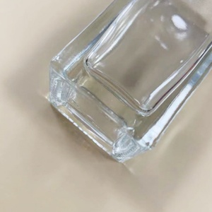 Envases Cosméticos al por Mayor, Botella de Vidrio Cuadrada Transparente de 15ml 20ml 30ml 40ml para Suero, Loción, Base de Maquillaje, con Bomba Dosificadora - Product Image 5
