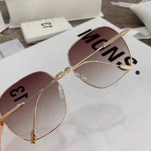 Lunettes de soleil unisexes G Brand, monture carrée en métal doré, verres PC UV400, type 3, pour tenues mode, conduite et voyage - Product Image 1