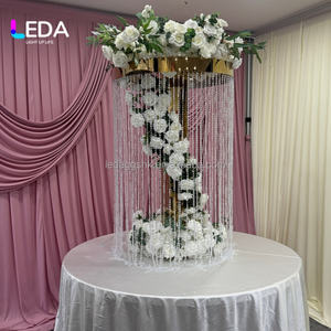 LEDA Suministros para Bodas, Soporte de Flores de 4 pies para Centro de Mesa, Soporte de Flores de Acero Inoxidable Dorado con Cortina de Cuentas para Decoración de Eventos - Product Image 6