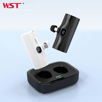 WST Mobiele Voeding Mini station d'accueil à affichage numérique 5000mAh PD 20W batterie externe à charge rapide avec conception de prise et de queue