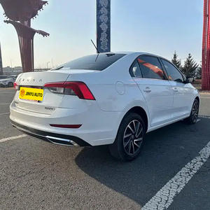 Auto Usata <span class=keywords><strong>2022</strong></span> <span class=keywords><strong>Skoda</strong></span> Rapid 1.5L Automatica Edizione Comfort Trazione Anteriore 5 Posti Berlina a Benzina - Product Image 4