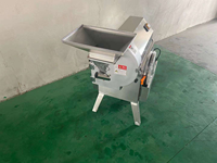 Multifunctionele groente- en fruitsnijder, -schaaf en -snijmachine voor aardappel, wortel, ui, sinaasappel en andere wortelgewassen, 300 tot 1000 kg.