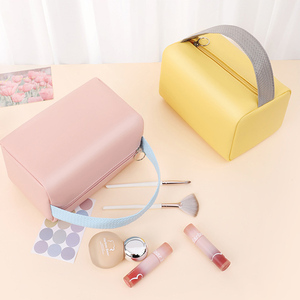 Bolsa de Cosméticos Portátil de PU, Impermeable, Organizador para Maquillaje y Artículos de Aseo, para Uso Diario y Viajes de Mujeres - Product Image 4
