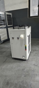 เครื่องทำความเย็นน้ำแบบระบายความร้อนด้วยอากาศ รุ่นอุตสาหกรรม Z1W 1HP สำหรับควบคุมอุณหภูมิแม่พิมพ์และระบบกระบวนการทำความเย็น อุณหภูมิสูง - Product Image 2