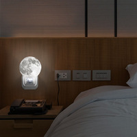 Lampe de nuit à DEL du crépuscule à l'aube Détecteur automatique pour chambre à coucher, salle de bain, couloir, salon, veilleuse lunaire