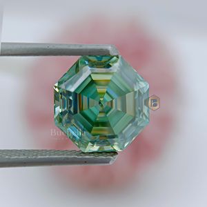 Diamante suelto de moissanita de corte esmeralda de 1.0ct certificado hecho a mano Premium 20.0ct joyería cortada a mano con esquinas redondeadas - Product Image 1