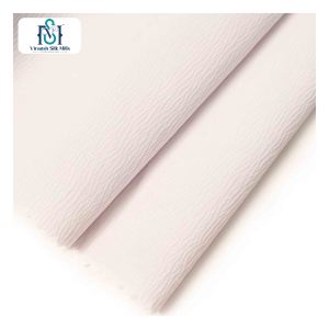 Fournisseur chinois style crêpe de tissu extensible en polyester teint uni pour les vêtements - Product Image 3