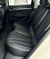 Piezas Originales Nuevas de Fábrica Desmontadas BYD Seal 2025 Sedán Automático Volante a la Izquierda Euro VI R16 Techo Solar Panorámico 9 Bolsas de Aire