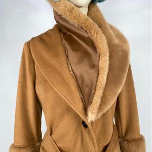 <span class=keywords><strong>Cappotto</strong></span> Lungo Elegante da <span class=keywords><strong>Donna</strong></span> <span class=keywords><strong>con</strong></span> Collo in Pelliccia Sintetica, Nuovo Arrivo di Fabbrica, Design Traspirante - Product Image 4