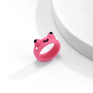 Cincin Jari Tebal Ins Trendi 3D Hewan Akrilik Warna-warni Plastik Katak Lucu Cincin Resin Chunky Wanita Modis - Product Image 5