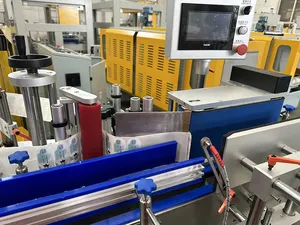 Full Automatic Self Adhesive Flat Round Bottle Cosmetic Labeling Machine