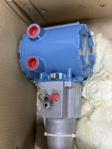 Nouvel analyseur d'oxygène de haute performance Rosemount Oxymitter 4000 OXT4C avec interface opérateur HART, sonde de -40°C à 70°C, 3 pieds - Product Image 1
