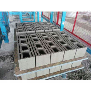 SY Factory Direct <span class=keywords><strong>Concrete</strong></span> <span class=keywords><strong>Block</strong></span> Making Machines QT15-15 für die Massen produktion von Hohl fertiger Kerb stone Brick Preis für Verkauf verwendet - Product Image 4