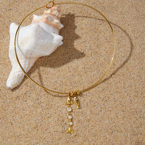 Collana con Ciondolo a Forma di Pesce <span class=keywords><strong>in</strong></span> Acciaio Inossidabile Placcato <span class=keywords><strong>Oro</strong></span> con Motivo Animale e Zirconi, Gioielli da Spiaggia Trendy per Donne - Product Image 4