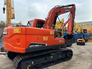 Excavadora Doosan DX140LC-9C, Máquina Excavadora Hidráulica de 14000 kg con Cucharón para Uso en Construcción - Product Image 1