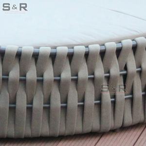 Chaise longue de jardin ronde en aluminium avec coussin Chaise de piscine portable en métal pour la plage extérieure pour l'hôtel et le salon - Product Image 4