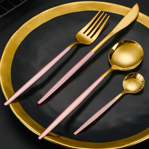 Noord-Europese Stijl Bestekset 4 Stuks Goud Roestvrij Staal Bestek Zilverwerk <span class=keywords><strong>Set</strong></span> Mes Vork Lepel <span class=keywords><strong>Set</strong></span> Voor Thuis - Product Image 5