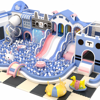 Aire de jeux intérieure personnalisée pour enfants 2026 : Piscine à balles, toboggan, mur d'escalade, château et tunnel à thème couleur sur mesure