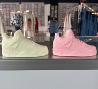 Maßgefertigte Handgemachte Kerzenförmige Sneaker für Ostern, Erntedankfest, Diwali, Kreative Aromatherapie-Kerzen