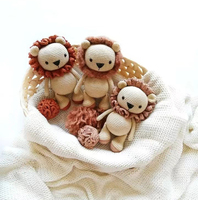 Vente en gros Amigurumi bébé Crochet poupées en peluche Lion coton jouets faits à la main pour enfants