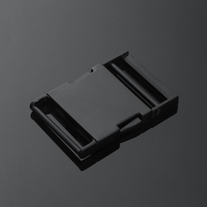 Hebilla de liberación lateral de aleación negra y plateada para cinturones, accesorio de ferretería duradero - Product Image 1