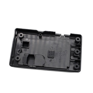 Fabricante de Moldes de Múltiples Cavidades con Sistema de Canales Calientes para Producción en Masa de Alta Eficiencia - Product Image 1