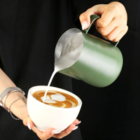 Pichet à lait en acier inoxydable OEM 400ml/600ml, durable, avec revêtement antiadhésif, aiguille à latte art en option pour barista