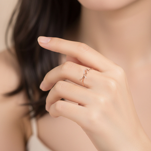 Bague en or rose massif 18 carats de haute qualité, élégante et tendance, avec diamant naturel véritable, faite à la main, vente en gros - Product Image 3