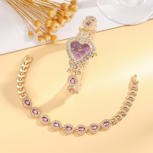 Luxury <strong>Women's</strong> Quartz Triangle <strong>Watch</strong> <strong>Set</strong> with Stainless Steel Alloy Bracelet 38mm Roman Numeral Display - Product Image 2