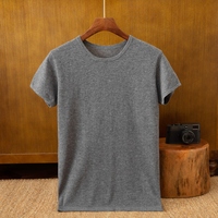 T-shirt de fitness décontracté pour hommes Chemise en laine unie semi-peignée à col rond et à manches courtes en tricot avec design simple