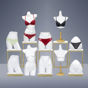 Manichino Femminile Economico Color Oro per Esposizione di Intimo Sexy, Bikini, Seno Grande e Glutei in Vendita - Product Image 4