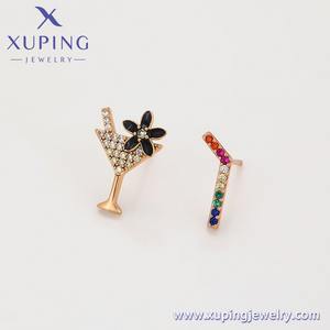14E23101901 XUPING Pendientes de Joyería Asimétricos con Circonita Arcoíris y Color Oro de 18K para Mujer, Eventos Casuales, Stock al por Mayor - Product Image 3
