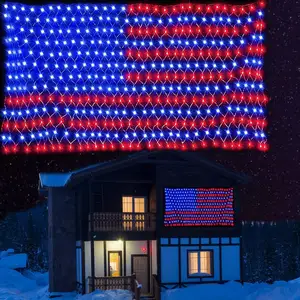 新しいアメリカの旗のライトは記念日のクリスマスの新年のパーティーの庭の装飾のためのネットライトを導きました
