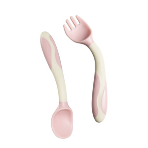 Vajilla de comida complementaria <span class=keywords><strong>para</strong></span> bebé, <span class=keywords><strong>cuchara</strong></span> de silicona <span class=keywords><strong>torcida</strong></span> doblada, <span class=keywords><strong>cuchara</strong></span> de entrenamiento <span class=keywords><strong>para</strong></span> niños, combinación de tenedor - Product Image 1