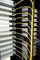 Câble à fibre optique monomode intérieur G652D GJPFJH 4 cœurs
