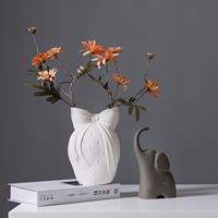 Vase de table en céramique créatif, exquis et durable, haut de gamme, pour salon, bureau, fleurs artificielles, articles de décoration intérieure
