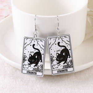 1 par de pendientes de gota, tarjeta de <span class=keywords><strong>Tarot</strong></span> en blanco <span class=keywords><strong>y</strong></span> negro, Luna, <span class=keywords><strong>estrella</strong></span> <span class=keywords><strong>y</strong></span> los amantes, artesanías de adivinación, regalo de joyería de moda - Product Image 4