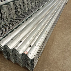 حواجز حركة حاجز على الطريق السريع معدنية من الفولاذ مع شعاع للحواجز المرورية على جانب الطريق بأسعار تنافسية - Product Image 5