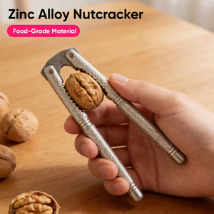 Rompe Nueces de Aluminio Resistente con Clip de Nogal, Herramienta Ergonómica para Pecanas y Avellanas, Apto para Lavavajillas, Sostenible para la Cocina - Product Image 1